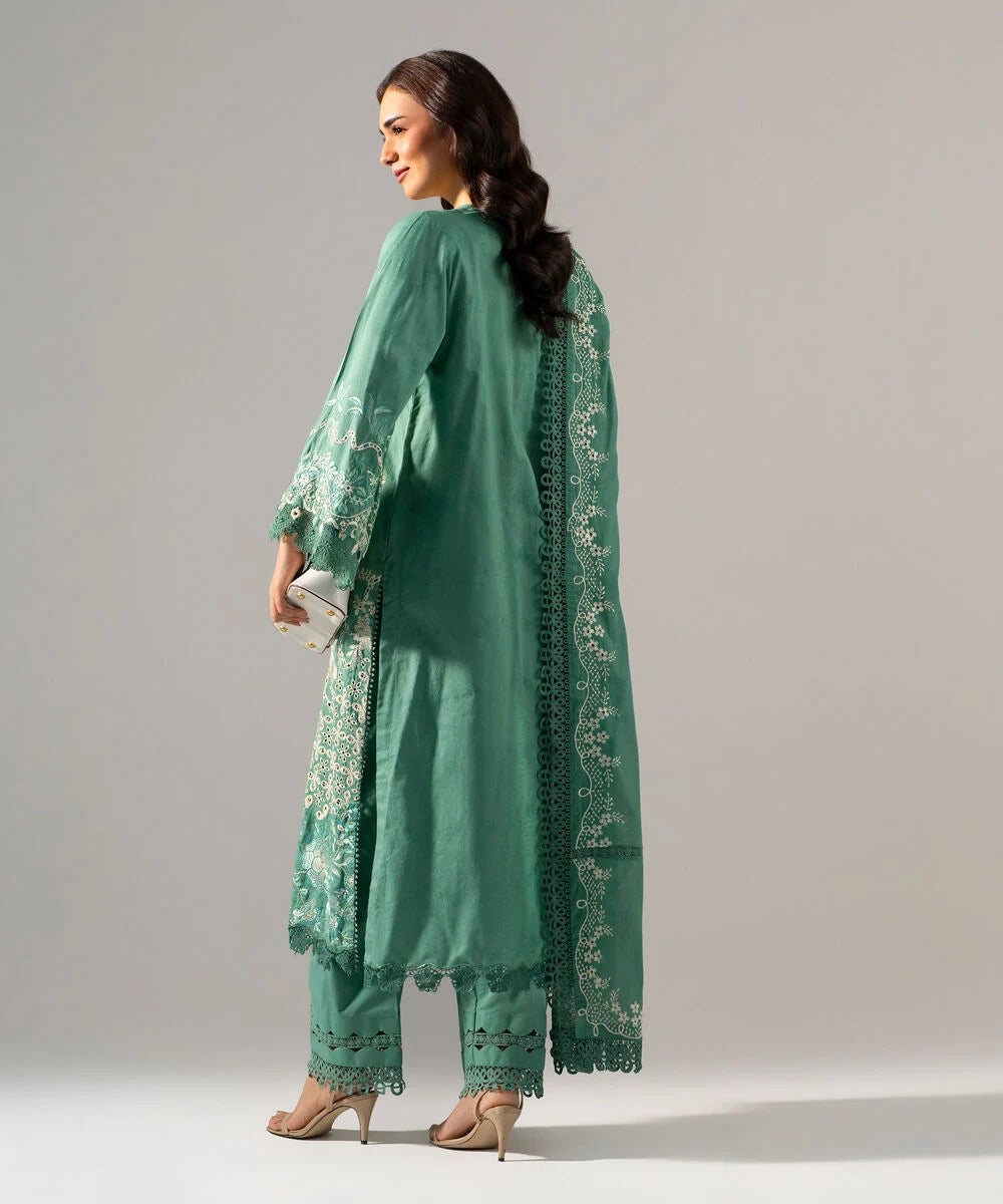 3 Piece - Embroidered Jacquard Suit