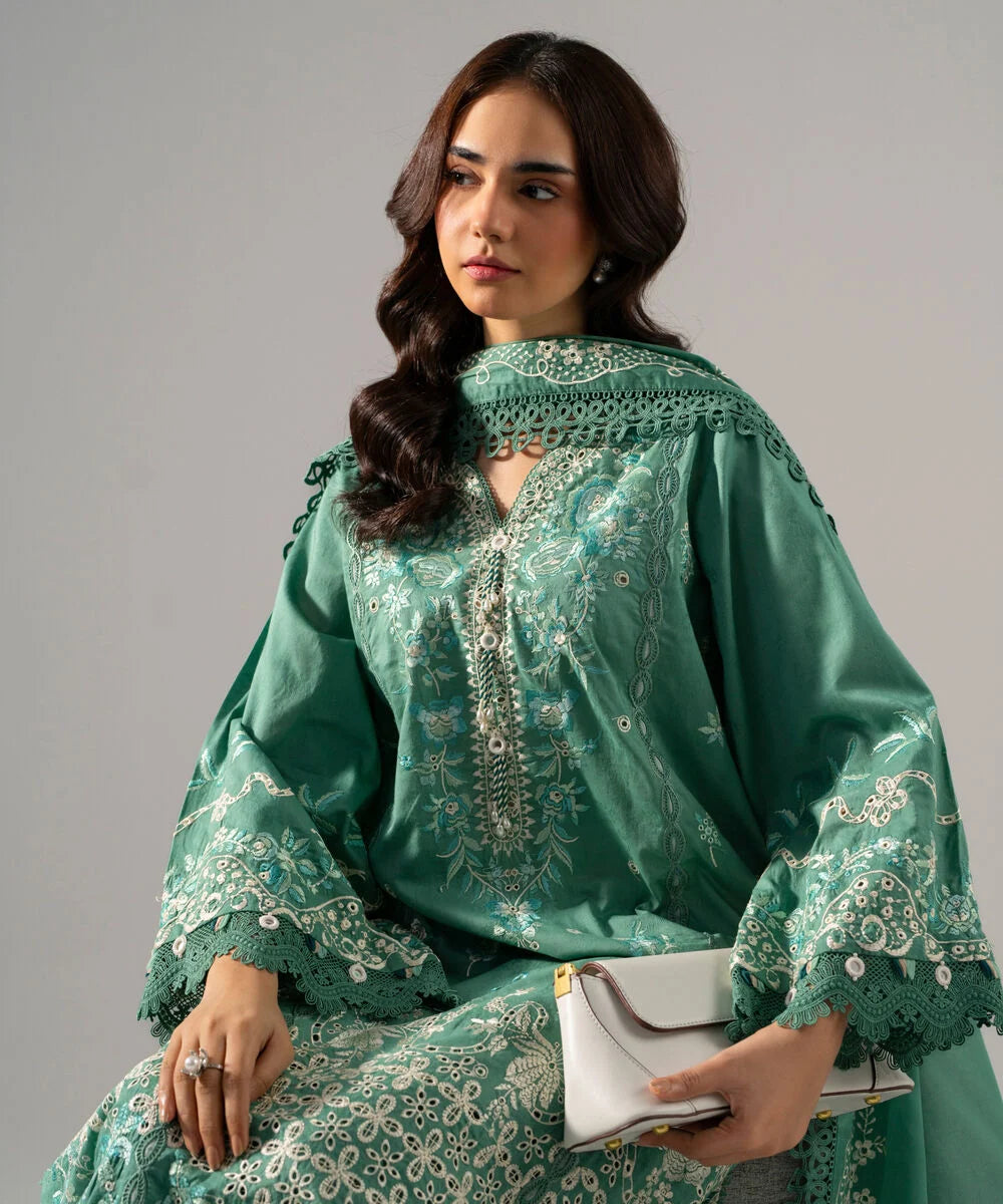 3 Piece - Embroidered Jacquard Suit