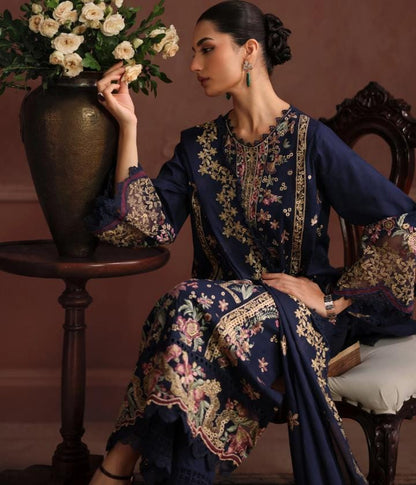 3 Piece - Embroidered Jacquard Suit
